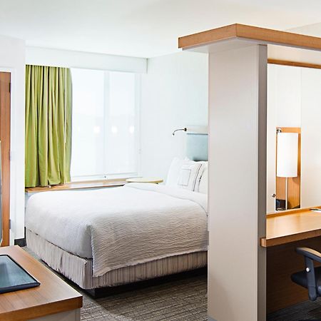สปริงฮิลล์ สวีท คาร์ล เพลส การ์เดน ซิตี้ Hotel Carle Place ภายนอก รูปภาพ