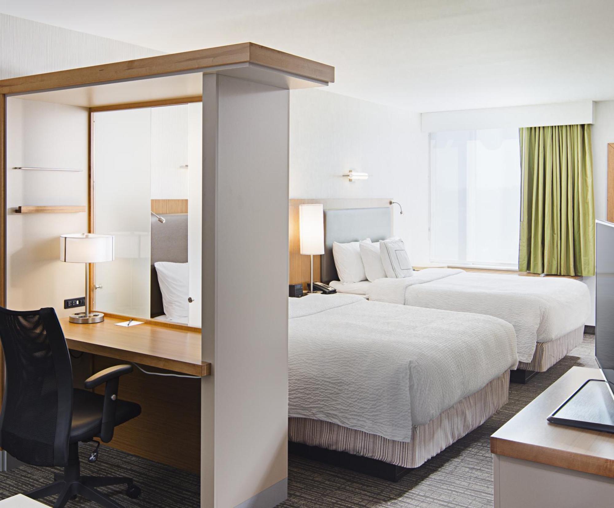 สปริงฮิลล์ สวีท คาร์ล เพลส การ์เดน ซิตี้ Hotel Carle Place ภายนอก รูปภาพ