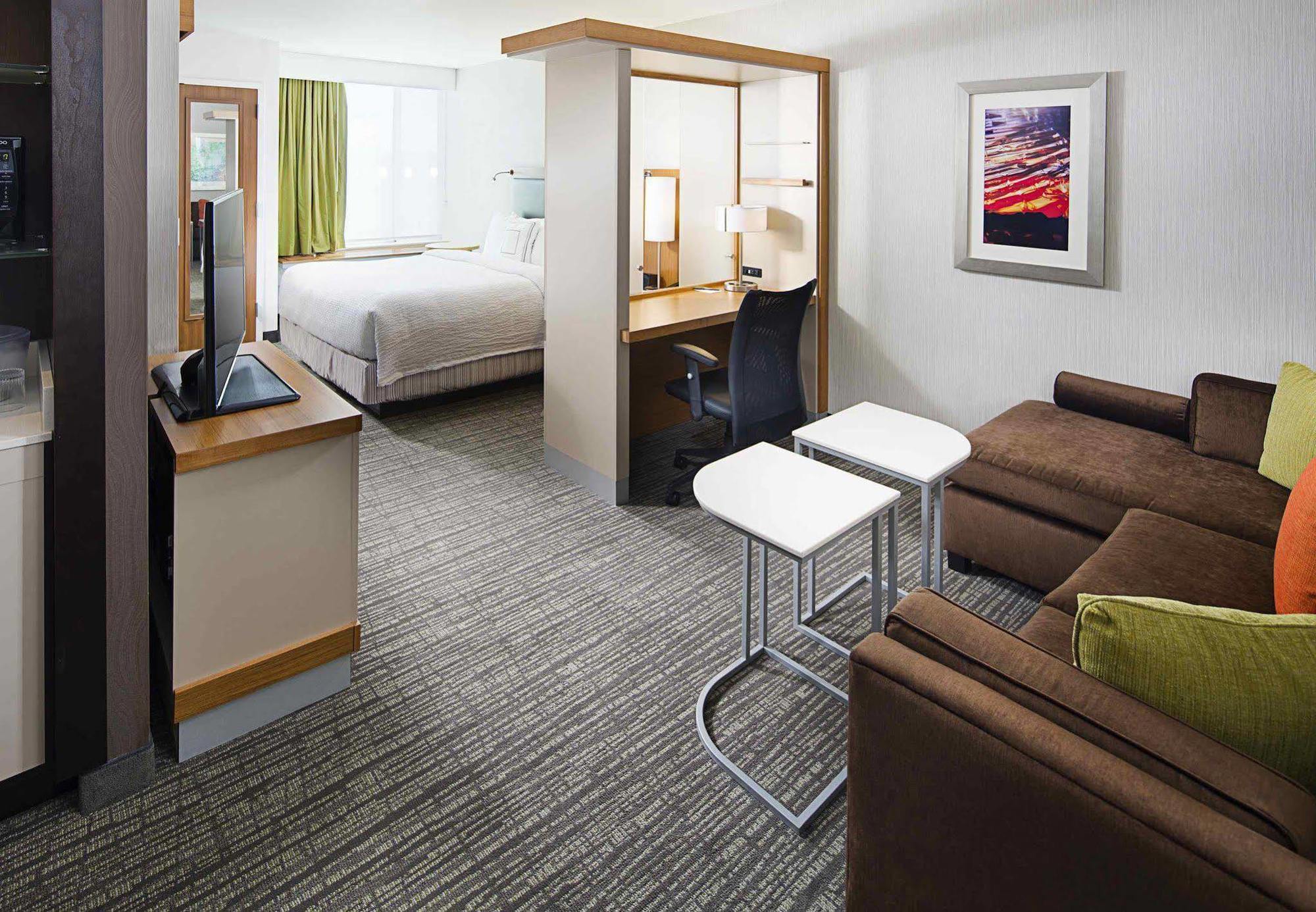 สปริงฮิลล์ สวีท คาร์ล เพลส การ์เดน ซิตี้ Hotel Carle Place ภายนอก รูปภาพ